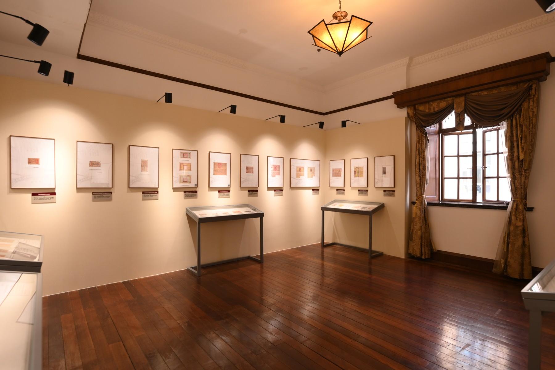 纸承薪火票载初心_2